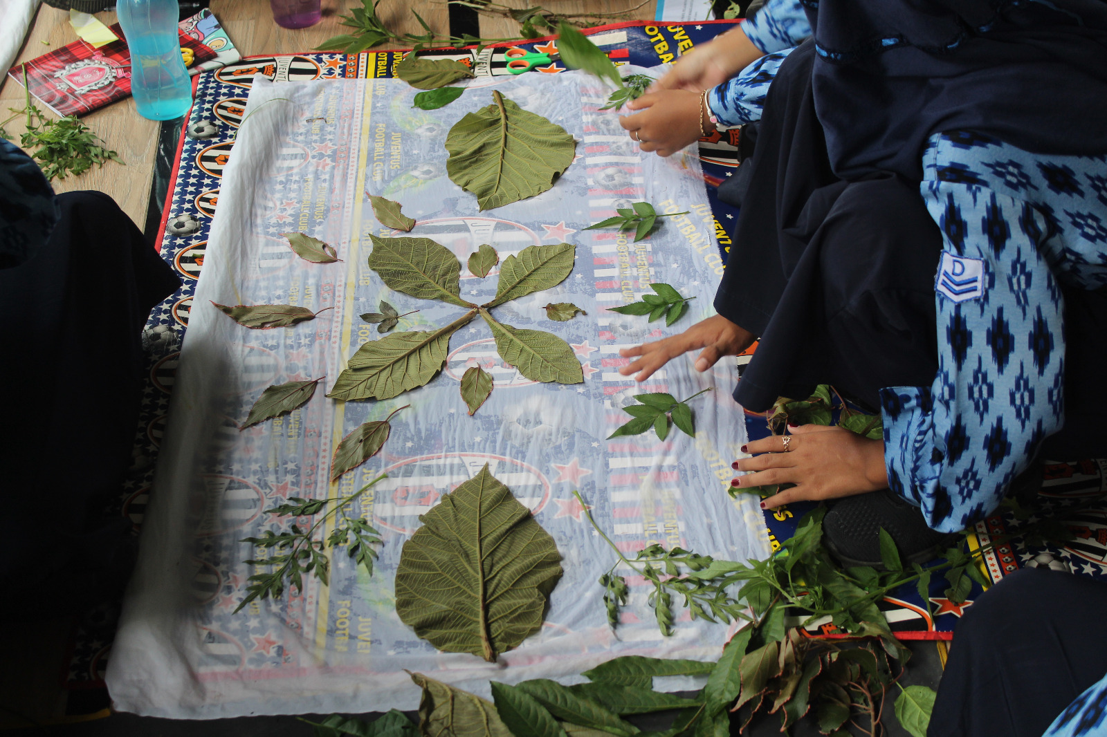 ASAH HARDSKIL MELALUI SENI ECOPRINT